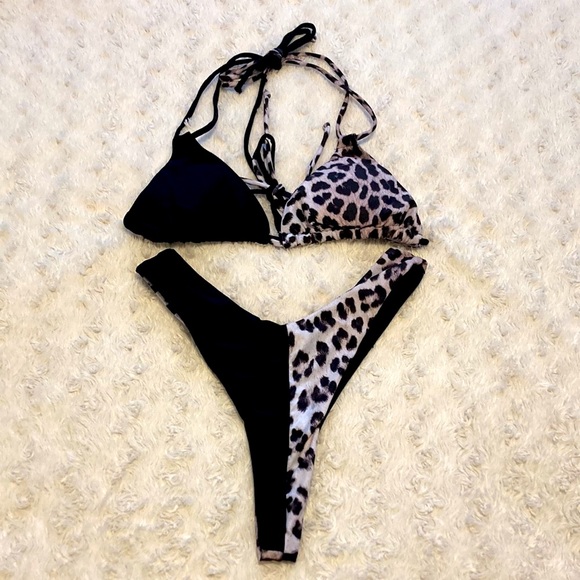 Leopard bikini - Picture 3 of 3